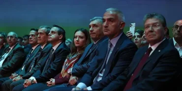 Başkan Vekili Özdemir Resort Turizm Kongresi’ne katıldı