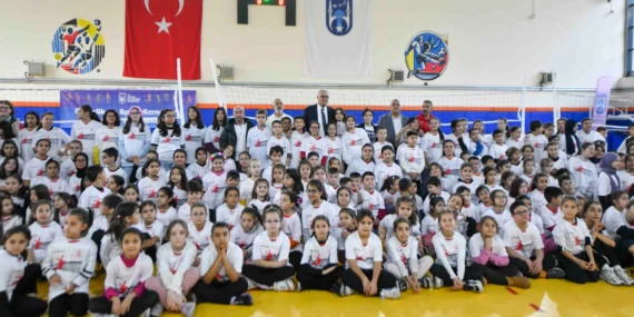 Başkent’te ikinci 'Fabrika Voleybol Okulu' açıldı