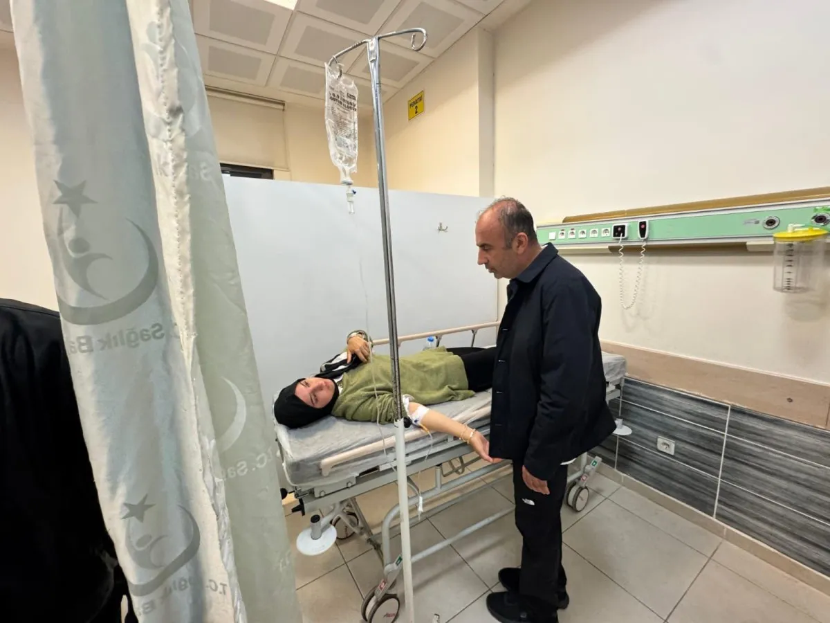 Besni'de KYK Yurdundaki 70 Öğrenci Yedikleri Yemekten Zehirlendi - Videolu Haber