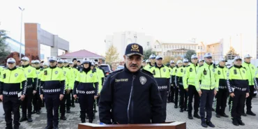 Bingöl'de trafik polislerine yaka kameraları törenle dağıtıldı