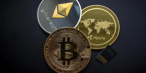 Bitcoin, Ethereum ve Ripple Aralık ayının başında kayıplar yaşıyor