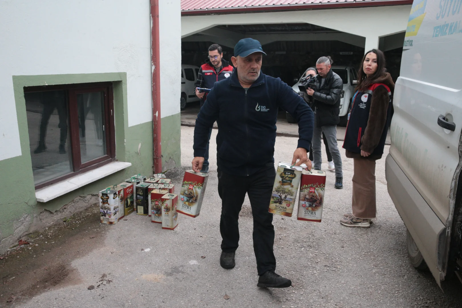 Bolu'da ele geçirilen 1500 litre sahte zeytinyağı biyodizel yapımında kullanılacak