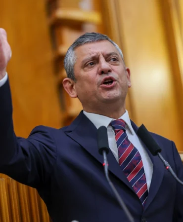 Boykot listesini kaldıran Özgür Özel: Çözüm sandıktadır