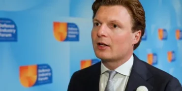 Brekelmans: Havalimanı yakınlarında birden fazla drone tespit edildi