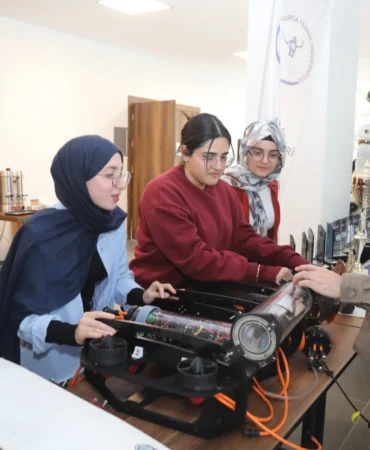 BTÜ'de 'Robot Günleri' yoğun ilgi gördü