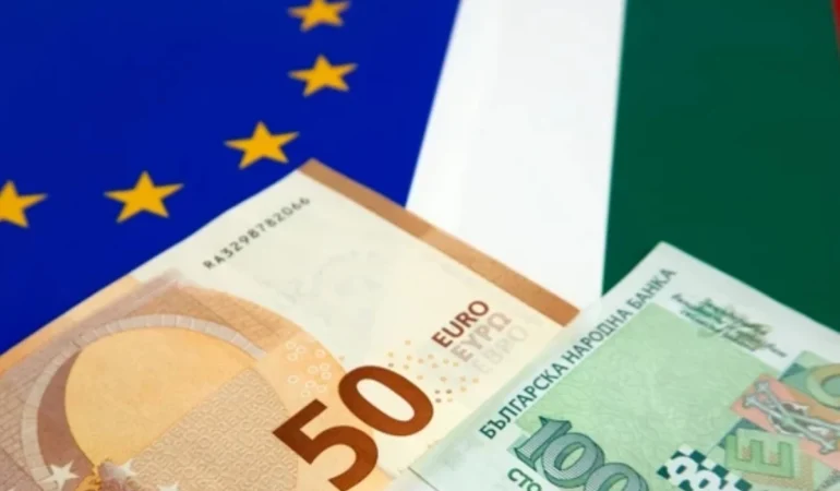 Bulgaristan’da Euro dönemi başladı... Bir ay çift para birimi geçerli olacak