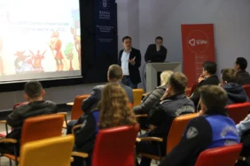 Bursa Büyükşehir'in turistik noktalarında görev alan personeline 'değerler' eğitimi