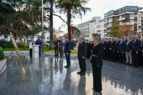 Bursa'da 24 Kasım Öğretmenler Günü kutlandı