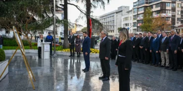 Bursa'da 24 Kasım Öğretmenler Günü kutlandı