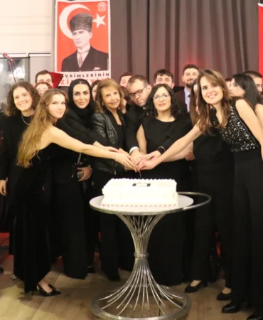 Bursa’da geleneksel 'Mimarlar Balosu'