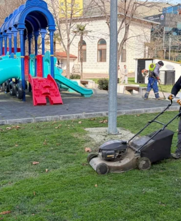Bursa Gemlik'te üst yapı ve bakımda yoğun mesai