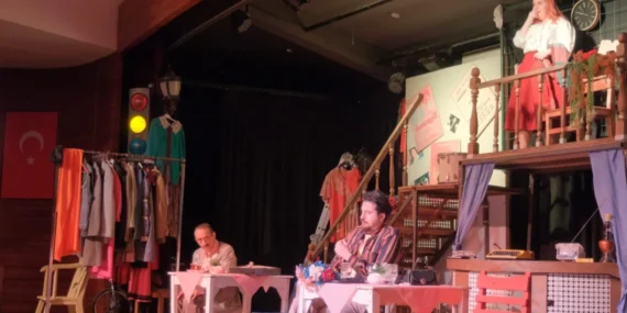 Bursa İnegöl sahnesinde festival var