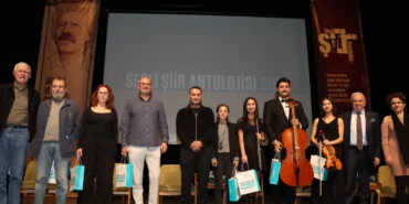 Bursa Nilüfer’de şiir eleştirisinin prestij ödülleri sahiplerini buldu