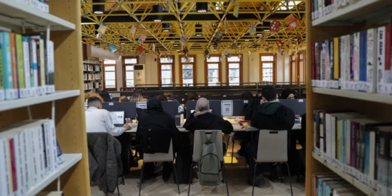 Bursa'nın bilgiye açılan kapılarına yoğun ilgi