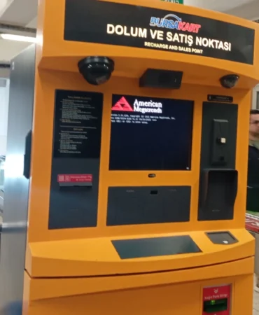 Bursa Osmangazi İstasyonu'nda Bursakart kiosk krizi!
