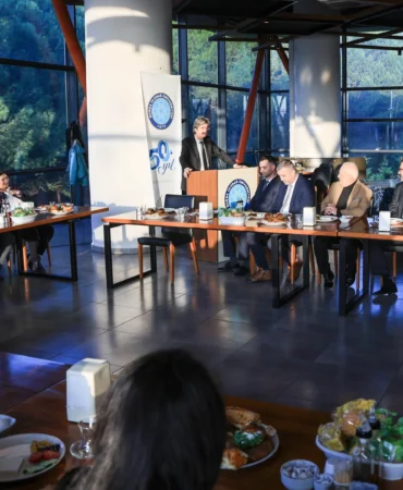 Bursa Uludağ Üniversitesi'nden personel motivasyonu önde