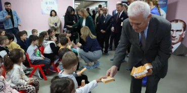 Bursa Yuvam'da 'sağlıklı gülüş' zamanı