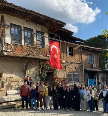 Büyükşehir’den üniversite öğrencilerine Tire gezisi