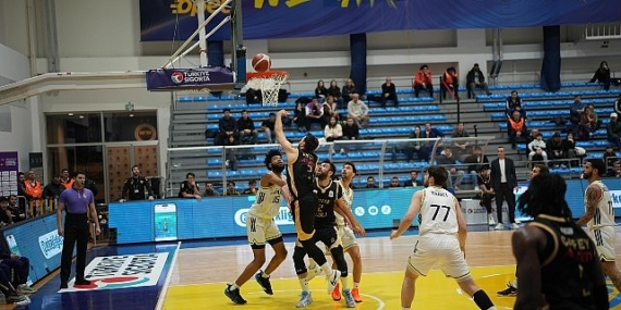 Büyükşehir İkinci Yarıya Galibiyetle Başladı