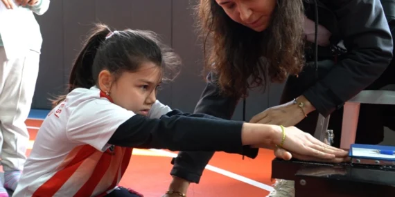 Büyükşehir'in sportif yetenek ölçümü İzmir’e yayılıyor