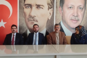 Çadır’dan Tutdere sorusu üzerine açıklama: ‘Adıyaman’a hizmet için aynı karede yer alınabilir’  - Videolu Haber