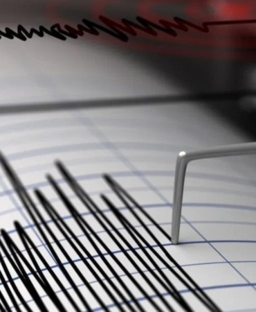 Çanakkale Ayvacık'ta 4 büyüklüğünde deprem