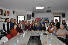 CHP  Bursa İl Kadın Kolları'ndan 5 Aralık Kadın Hakları Günü mesajı
