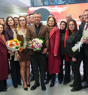 CHP Genel Başkanı Özel: Saruhanlı bereketli bir memlekettir