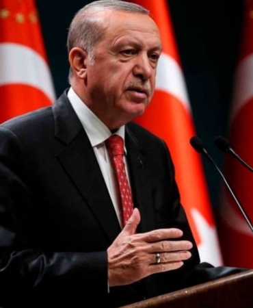 Cumhurbaşkanı Erdoğan:’ Gençler için güvenli iş başlangıcı sağlıyoruz’