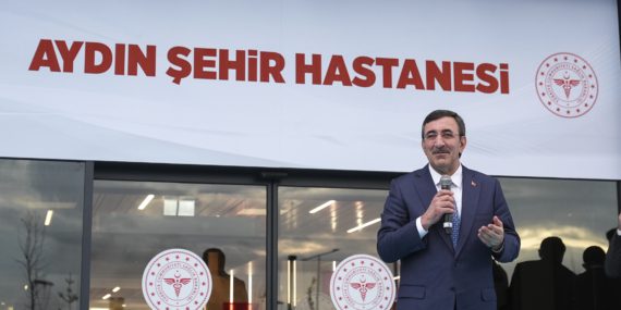 cumhurbaskani-yardimcisi-yilmaz-aydin-kent-hastanesinin-acilisinda-konustu-vEcSpOge.jpg