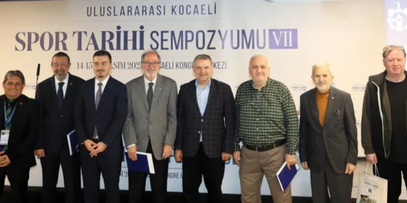 Deneyimli spor gazetecileri Kocaeli basın tarihini anlattı