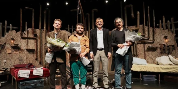 Denizli Büyükşehir Tiyatrosu’na uluslararası ödül