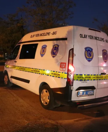 Denizli'de otomobilin çarptığı yaya hayatını kaybetti