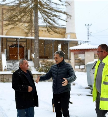 Deviren’den karla mücadele çalışmalarına yerinde inceleme