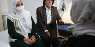 Diyarbakırlı çiftler çapraz böbrek nakli ile eşlerini hayata bağladılar