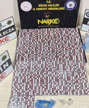 Düzce’de uyuşturucu operasyonunda 4 zanlı tutuklandı