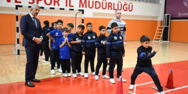 Edirne'de 14 bin çocuk Valiliğin projeleriyle sporla buluştu