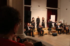 Edirne'de "El Kaldırma Gönül Al" konseriyle kadına karşı şiddete dikkat çekildi