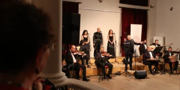 Edirne'de "El Kaldırma Gönül Al" konseriyle kadına karşı şiddete dikkat çekildi