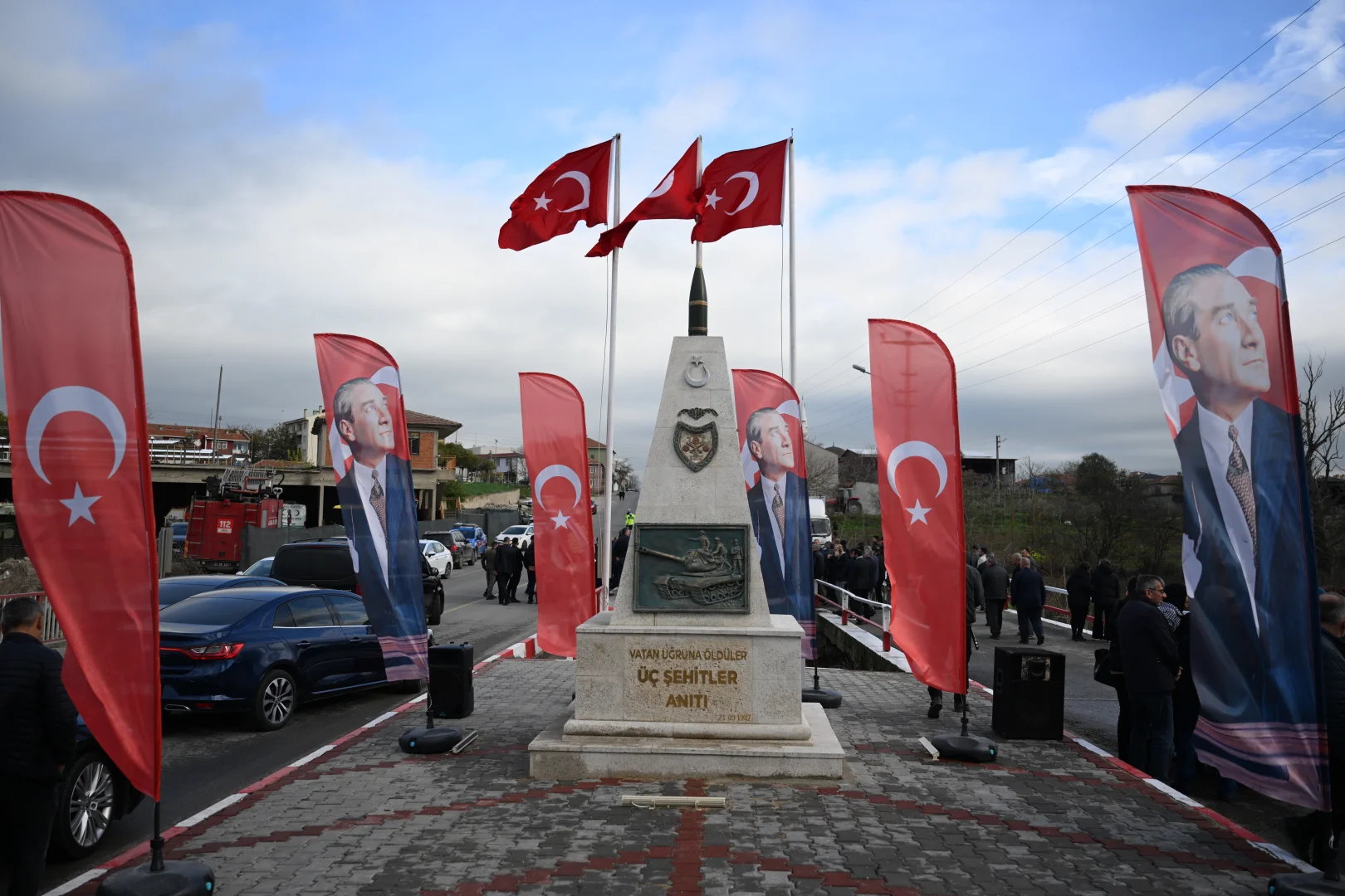 Edirne'de yenilenen Üç Şehitler Anıtı törenle açıldı