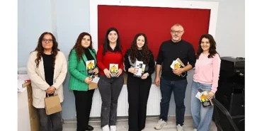 Efes Selçuk Belediyesi’nden Öğretmenlere 24 Kasım Hediyesi: “Beyaz Zambaklar Ülkesinde”