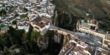 Endülüs’ün etkileyici köprüsü