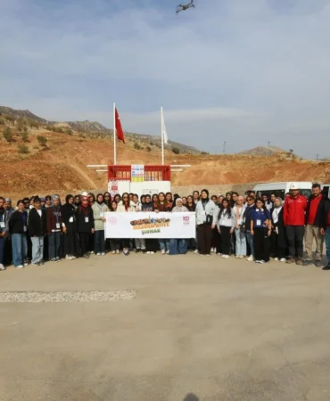Enerji ve Tabii Kaynaklar Bakanlığı Gabar'da öğrencileri ağırladı