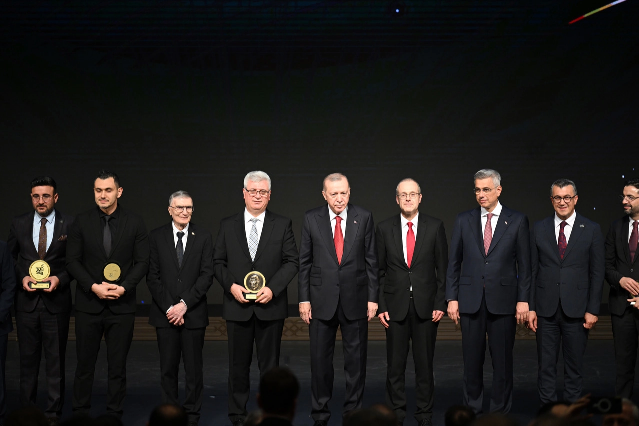 ERÜ’ye Cumhurbaşkanı Recep Tayyip Erdoğan’dan ödül