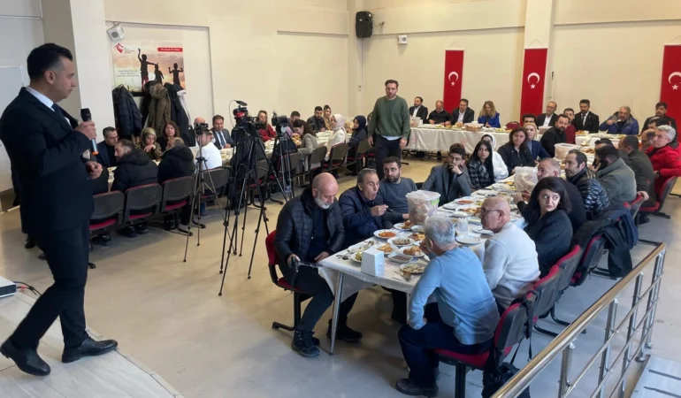 Erzurum'da Aile ve Sosyal Hizmetler'den Gazeteciler Günü buluşması