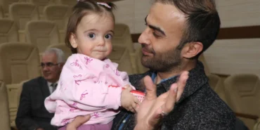 Erzurum'da prematüre bebekler, şehir hastanesinde sağlık çalışanlarıyla buluştu