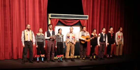 Erzurum’da “Sahneye Renk Geldi” Projesiyle Çocuklar Sanatla Buluştu