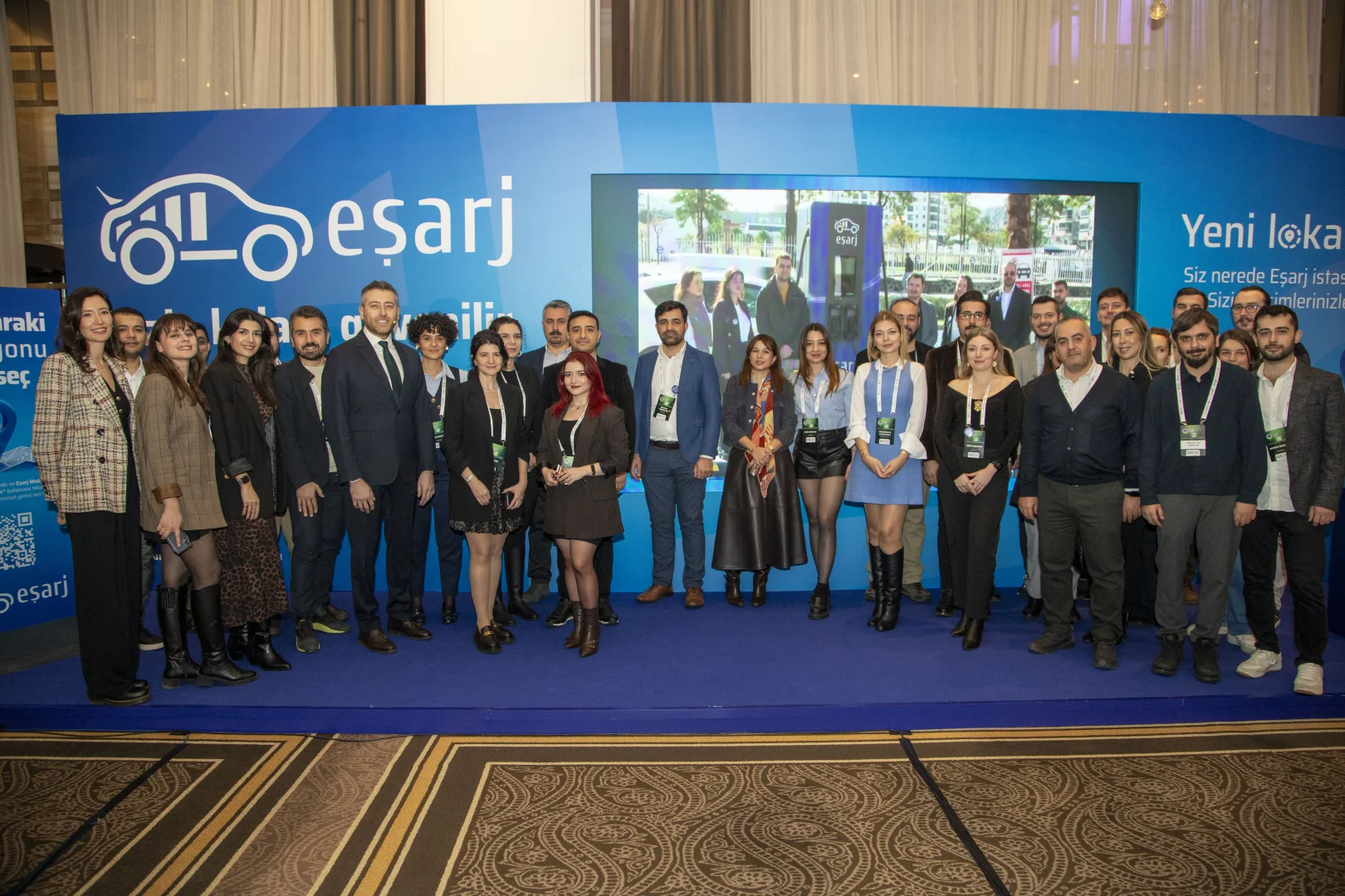 Eşarj yeni şarj istasyonunu İzmir'de açtı