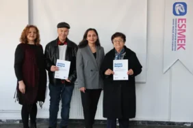 Eskişehir Mutluluk Atölyesi'nde katılım belgeleri verildi