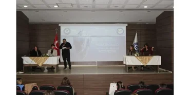 EÜ’de bağımlılık Sosyoloji bölümünün düzenlediği panel ile her yönüyle ele alındı
